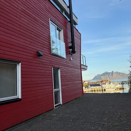 Apartament Modern With Sea View In *